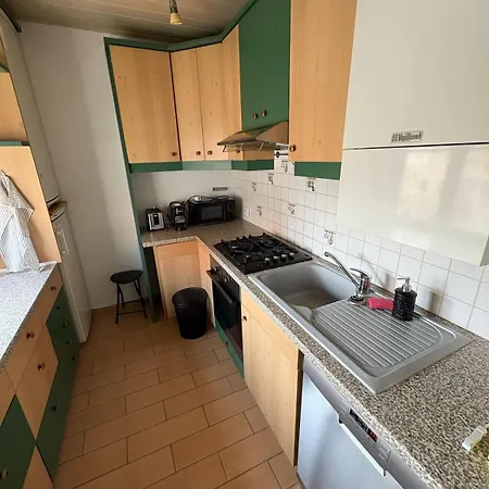 Stylish Near Airport דירה שווכאט